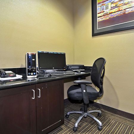 Best Western Giddings Inn & Suites Fasilitas foto