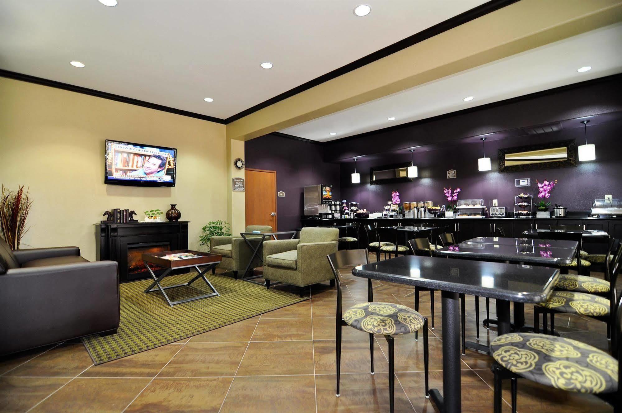 Best Western Giddings Inn & Suites Restoran foto